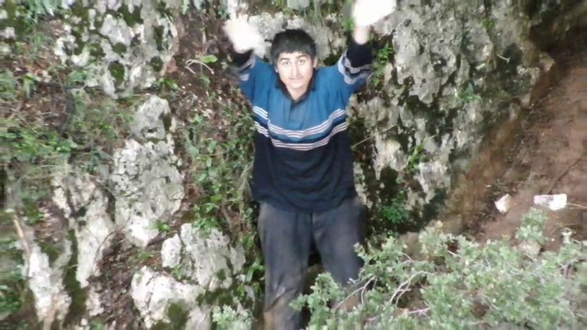 yasam icin son cigligi 4uncu gun duyuldu dagin zirvesinde mahsur kalan genc icin ekipler 7KKJk6Z7
