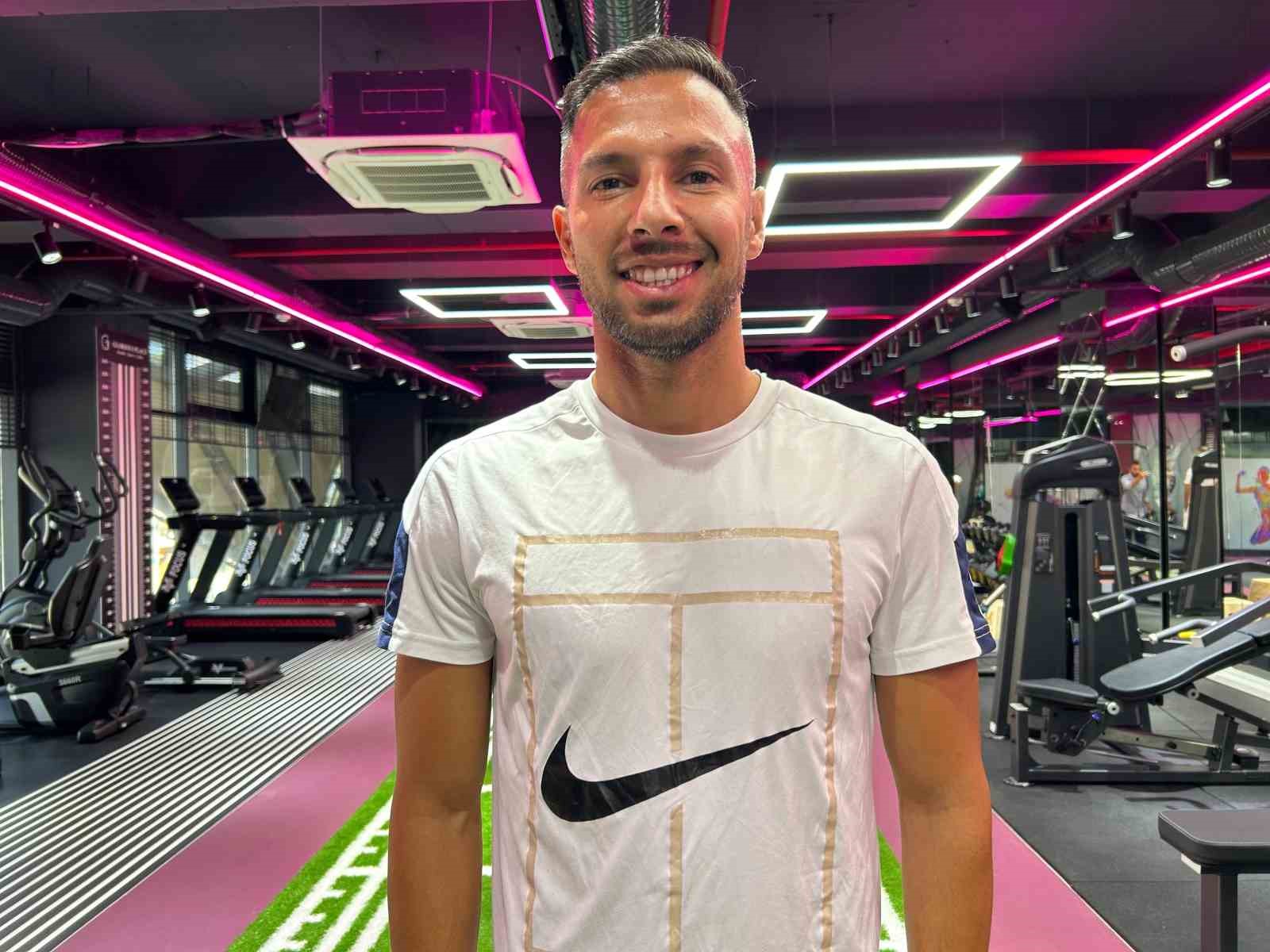 yasin oztekin transfer iddialarini yalanladi 0 cAS9fDpj