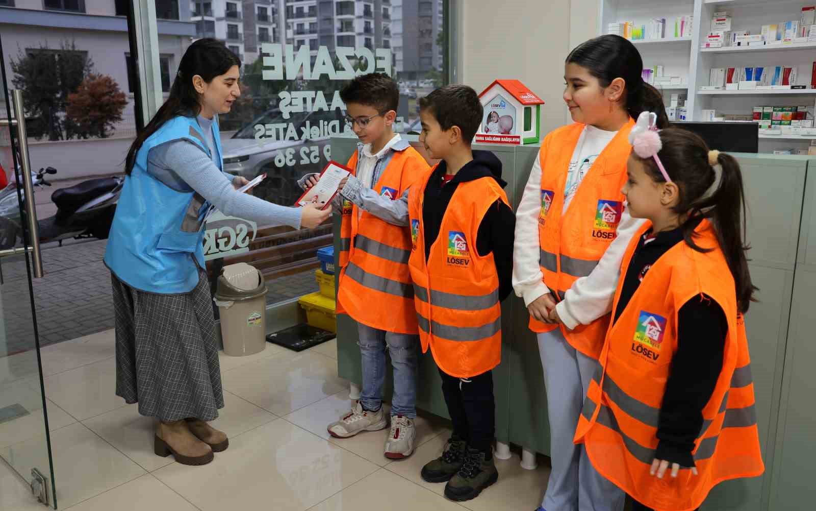 yaslari kucuk yurekleri buyuk 5 lUnQZJ81