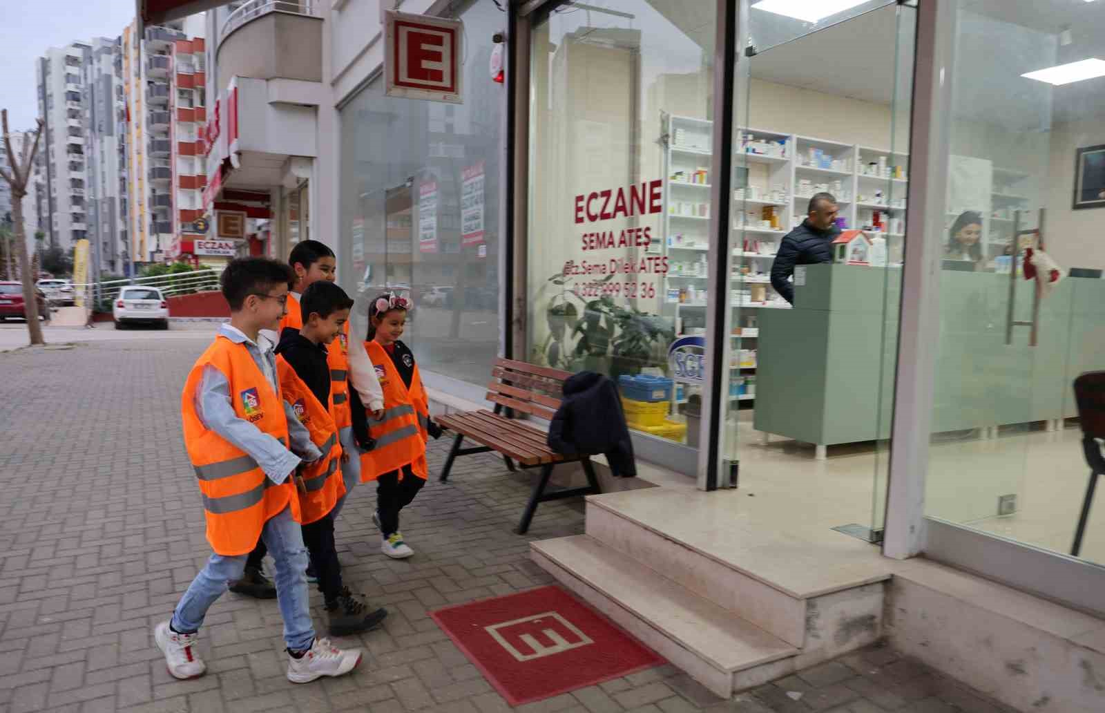 yaslari kucuk yurekleri buyuk 6 KQv4iAdl