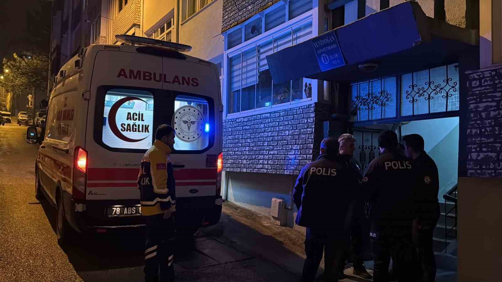 yasli adam apartmanin merdiven boslugunda olu bulundu 2 6gQdnshR