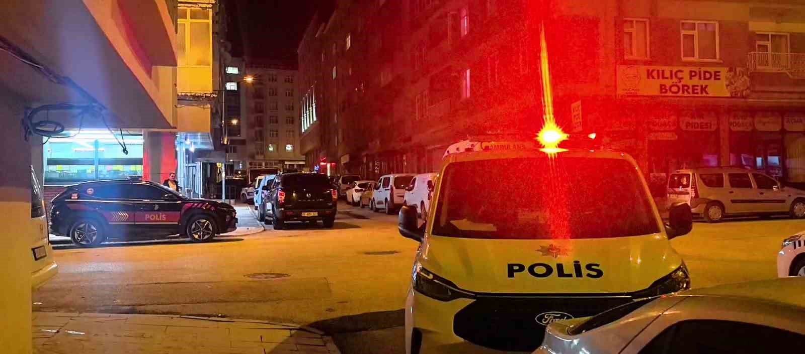 Yaşlı adam evinde ölü bulundu 6 yasli adam evinde olu bulundu 2 PQmEpa24