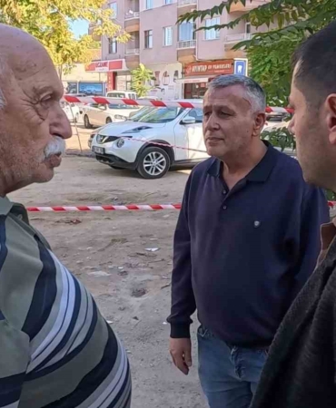 yasli-adamin-park-yerini-unuttugu-aracini-polis-2-dakikada-buldu-OgiDVakU.jpg