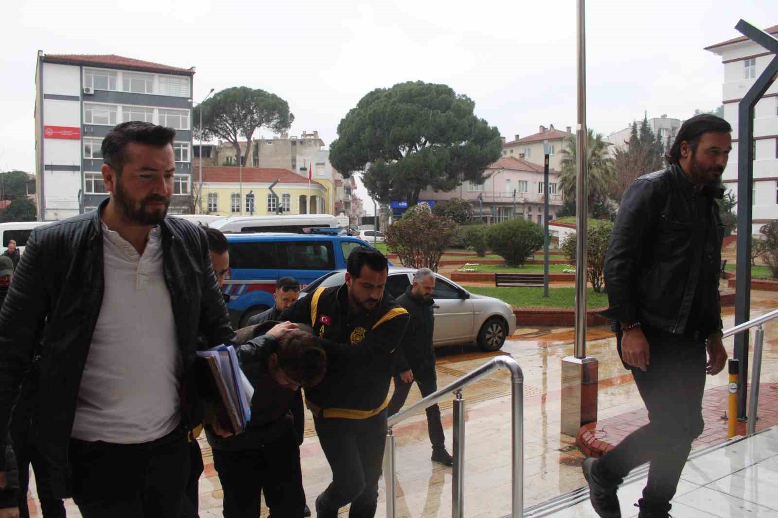 yasli cift cinayetinde mavi poset detayi katili ele verdi 6 bwNuF5I2