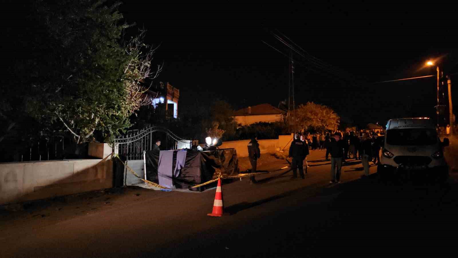 Yaşlı çifti öldürdükten sonra atla kaçan sanığa iki kere ağırlaştırılmış müebbet 6 yasli cifti oldurdukten sonra atla kacan saniga iki kere agirlastirilmis muebbet 2 zUSjFKwZ