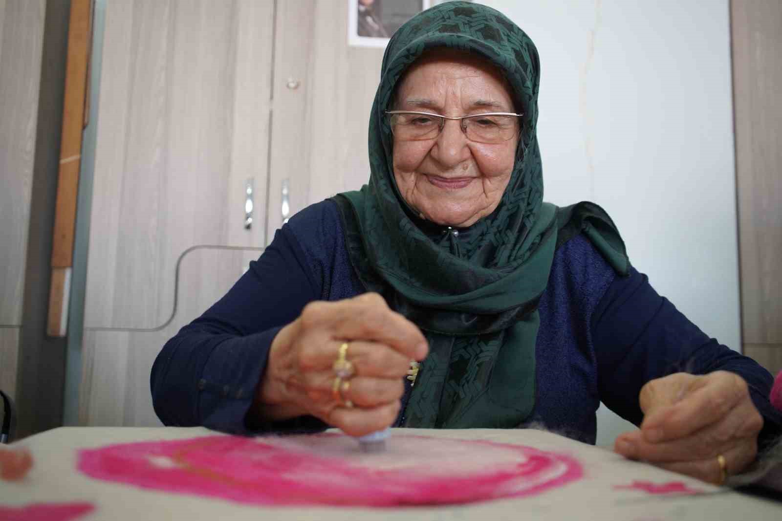 yasli kadin genclik hayalini gerceklestiriyor 0 2EgLJdJs