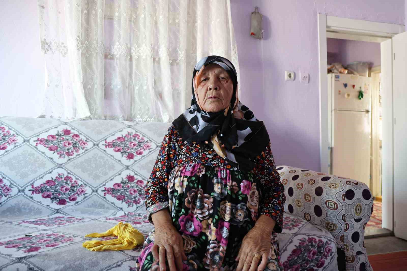 yasli kadina bicakli gaspa 15 yil hapis istemi 2 uOhaEgyr