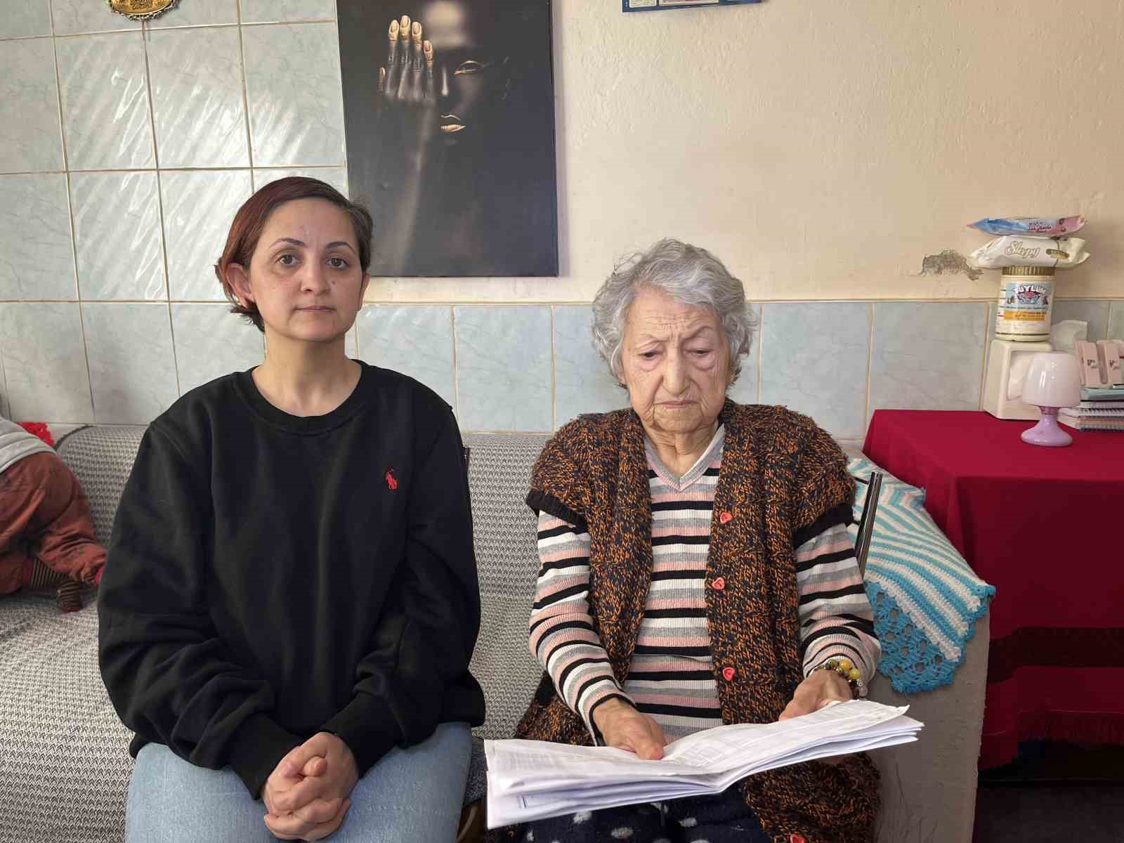 yasli kadina torun dehseti evini elinden alip darp ettiler 2 uq8Nc1UY