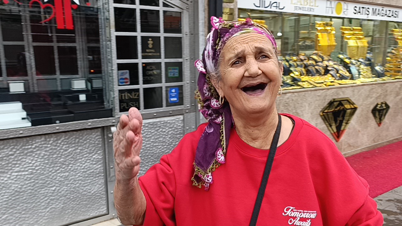 Yaşlı kadının ocakta unuttuğu makarna itfaiyeyi alarma geçirdi 9 yasli kadinin ocakta unuttugu makarna itfaiyeyi alarma gecirdi 5 rDPfCCSG