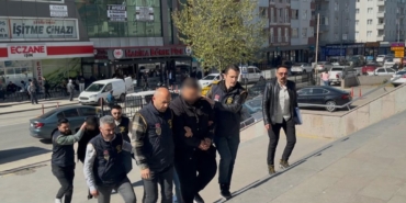 yasli-kadinlari-milyonluk-vurgunla-dolandirmislar-ldV2aakD.jpg