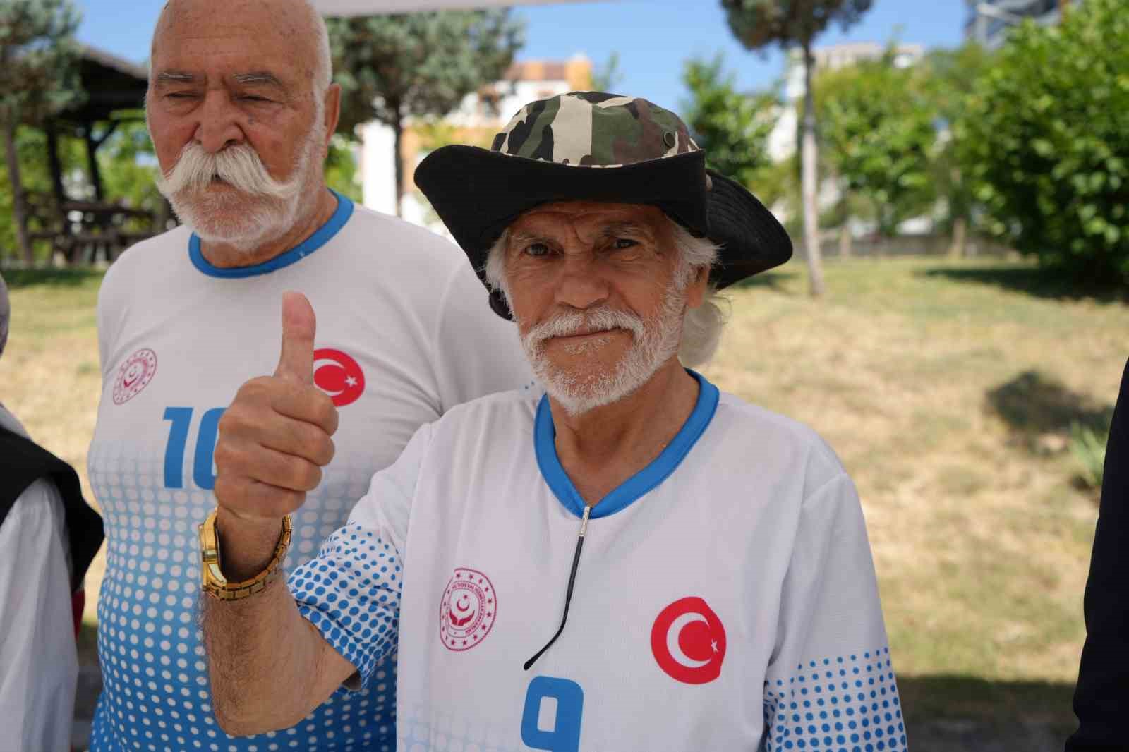 yasli olimpiyatlari heyecana sahne oldu 1 tpJyjXZU