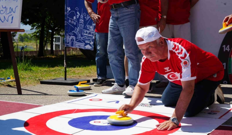 yasli-olimpiyatlari-heyecana-sahne-oldu-rTlzpIHa.jpg