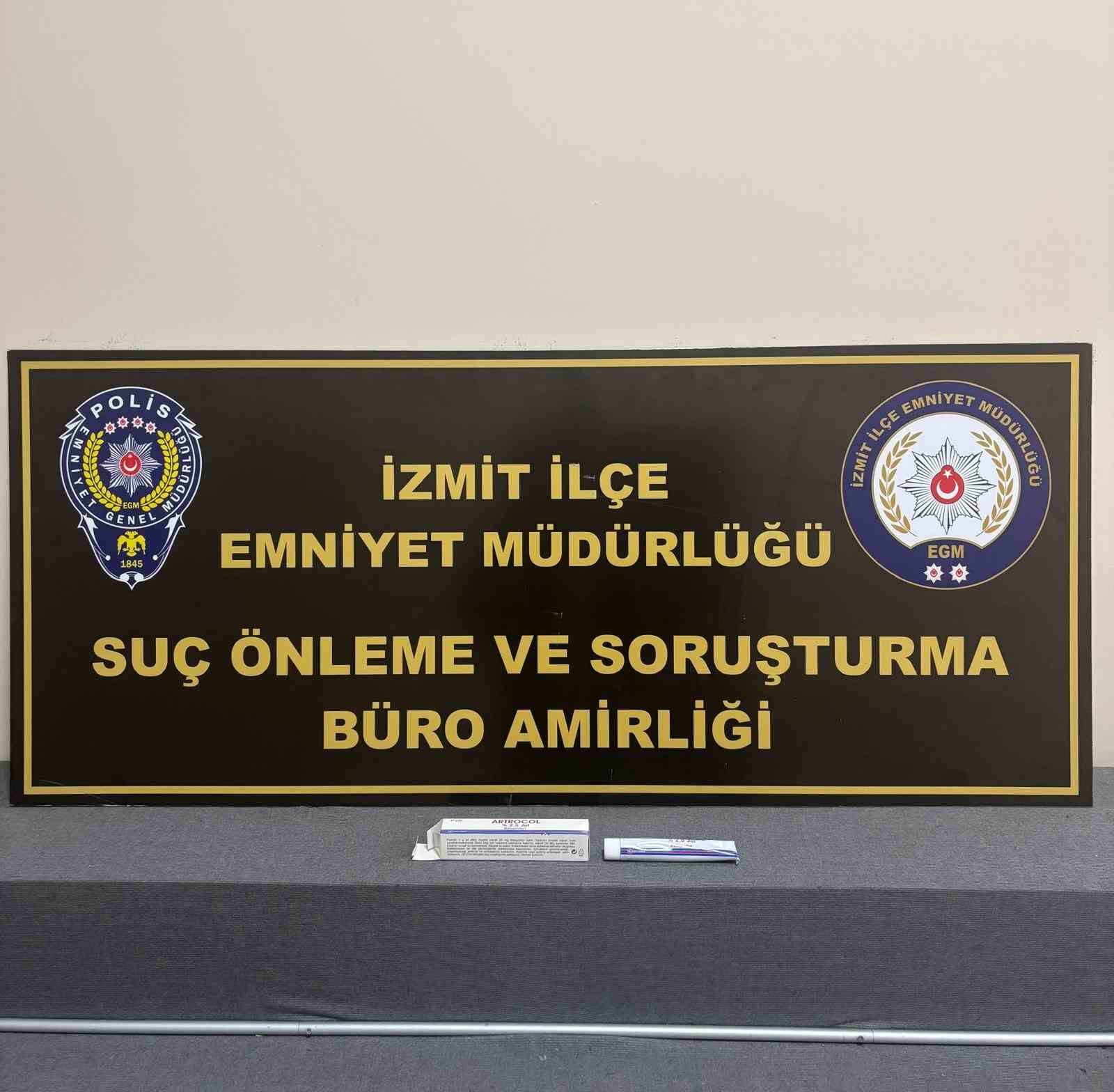 yaslilari romatizma kremiyle dolandirdi 0