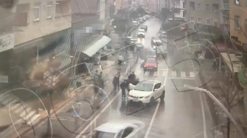yaya gecidinde otomobilin carptigi kadinin olumune iliskin davada saniga tahliye 6 uPNGZtSA