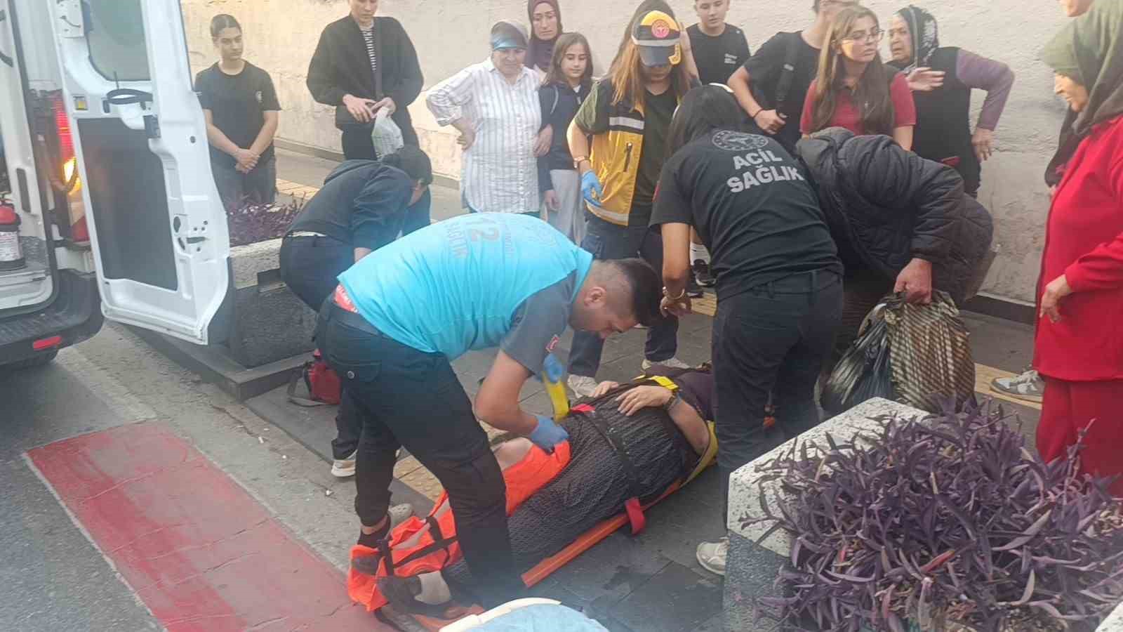 yaya gecidindeki kadina carpan bisikletli firar etti 1 HsMffLa8