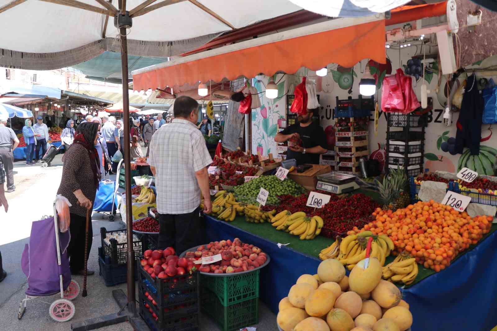 Yaz meyvelerinde fiyatlar düşüşe geçiyor 5 yaz meyvelerinde fiyatlar dususe geciyor 1 2tpuLS2Z
