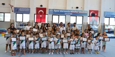 yaz-spor-okullarinda-ilk-donem-tamamlandi-RZPaWAe9.jpg