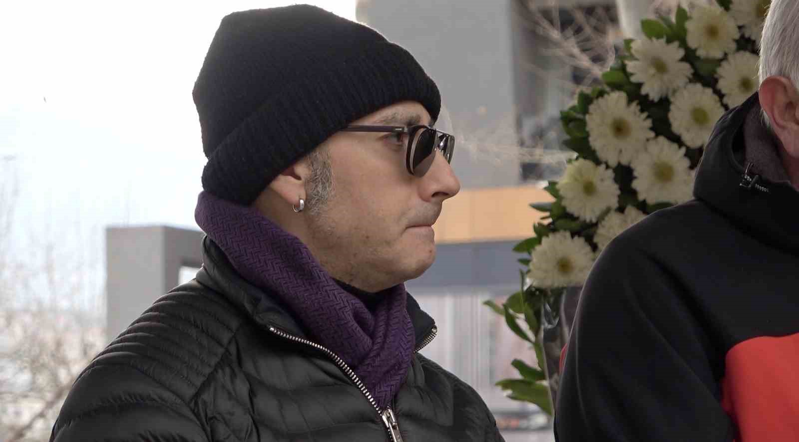 yazar ahmet turan alkan bursada topraga verildi 1 J9pvVljJ