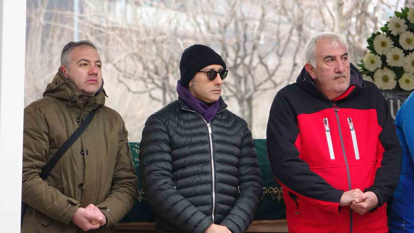 yazar ahmet turan alkan bursada topraga verildi 13 ilFqNJ7h