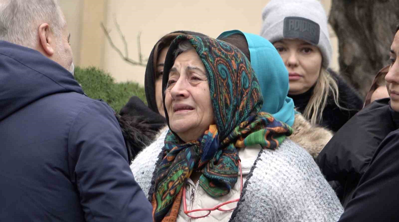 yazar ahmet turan alkan bursada topraga verildi 3 VU4UByqB