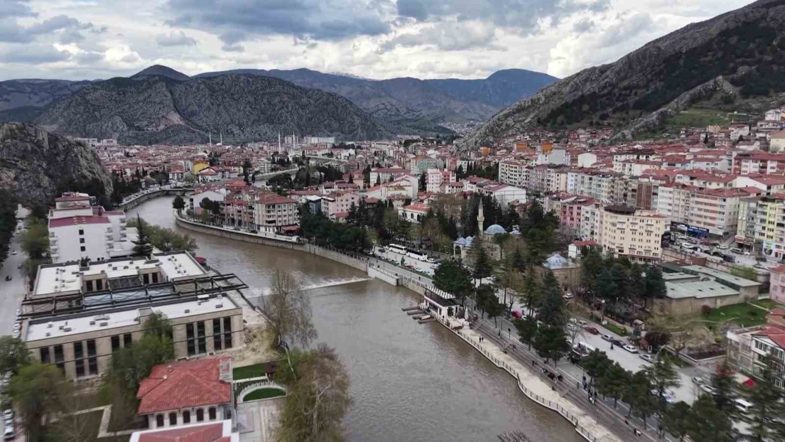 Yazboz tahtasına dönmüştü, restore edilen 600 yıllık kaya kitabenin dünyada tek olduğu ortaya çıktı 11 yazboz tahtasina donmustu restore edilen 600 yillik kaya kitabenin dunyada tek oldugu ortaya cikti YD4Ggb3D