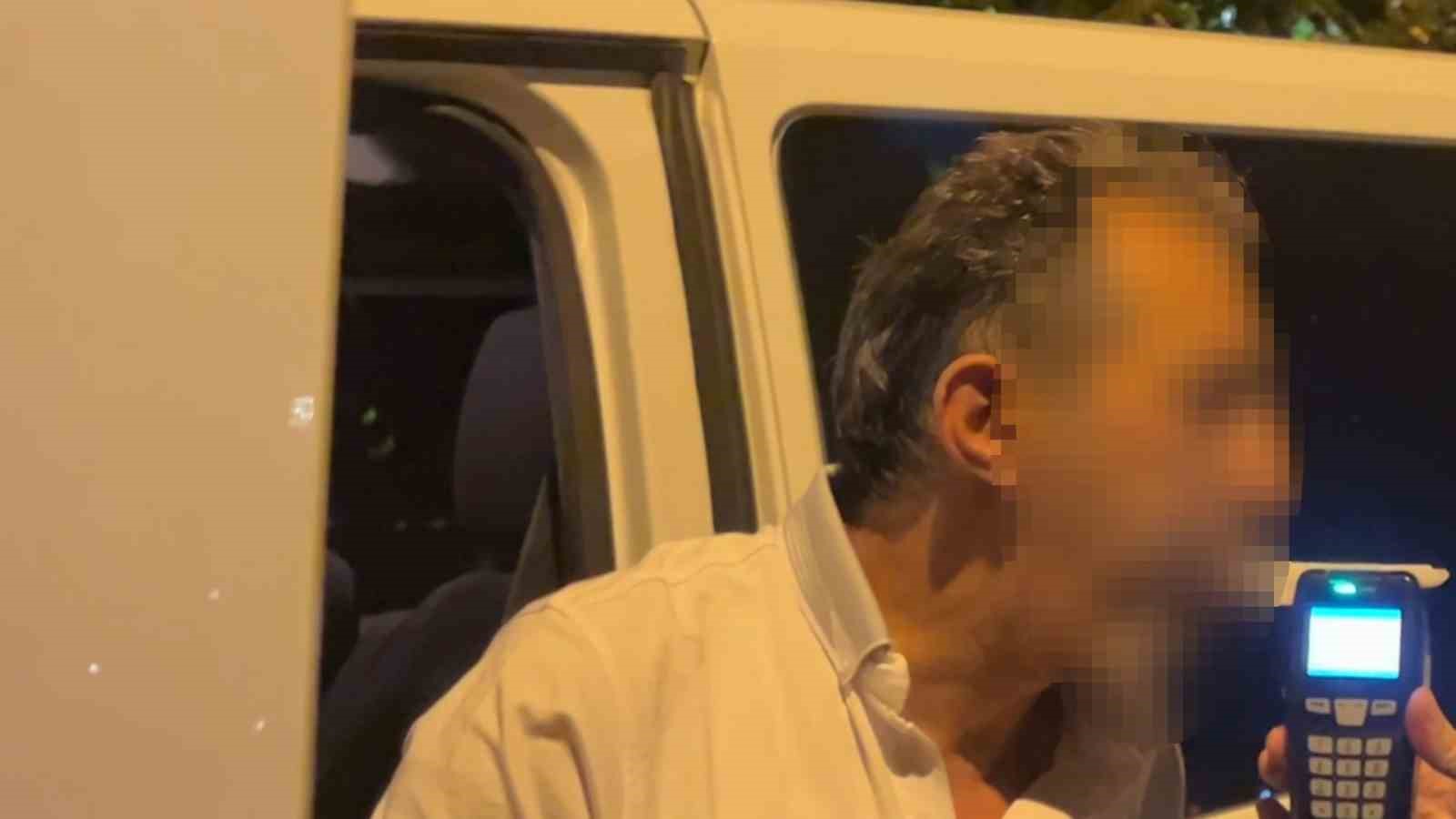 "Yazıklar olsun" dedi, basın mensubuna tükürdü 4 yaziklar olsun dedi basin mensubuna tukurdu 0