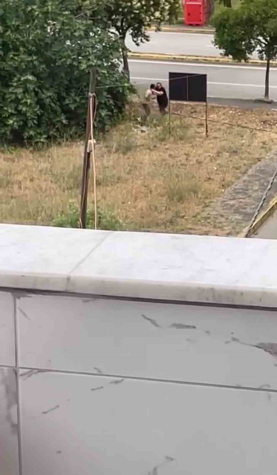 Yeğeni tarafından pala ile öldürülen adam toprağa verildi 6 yegeni tarafindan pala ile oldurulen adam topraga verildi 2 hQFNkcPK