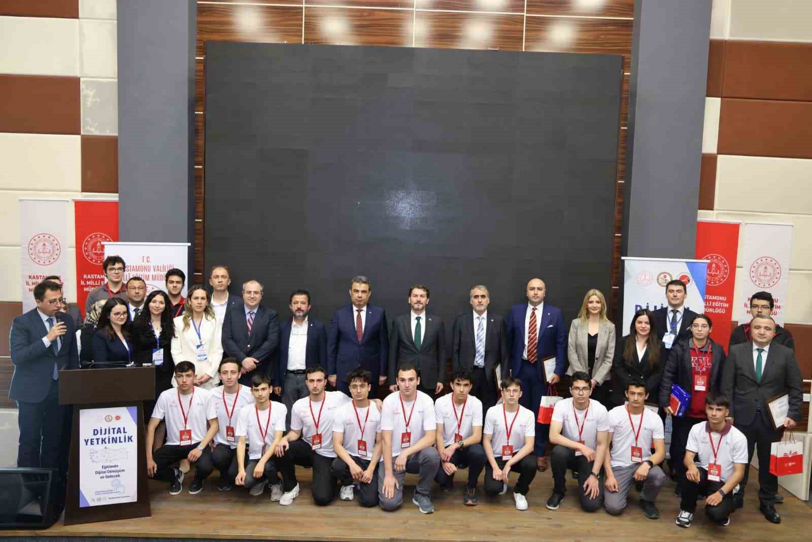 yegitek genel muduru canli yapay zeka ogretmenlerin yerini almayacak ama rolleri degisecek 3 fM7mGyLu