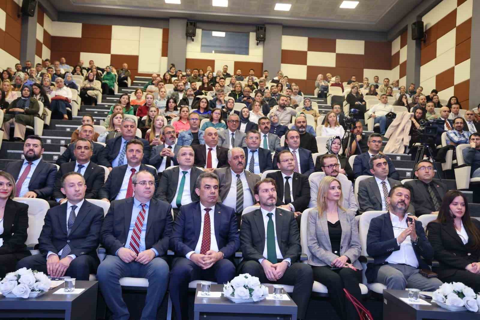 yegitek genel muduru canli yapay zeka ogretmenlerin yerini almayacak ama rolleri degisecek 5 NbzLqFVJ