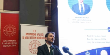 yegitek-genel-muduru-canli-yapay-zeka-ogretmenlerin-yerini-almayacak-ama-rolleri-degisecek-bb61qMe9.jpg