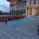 yemege-son-katilan-lider-italya-basbakani-meloni-oldu-x2OTBXkE.jpg