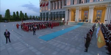 yemege-son-katilan-lider-italya-basbakani-meloni-oldu-x2OTBXkE.jpg