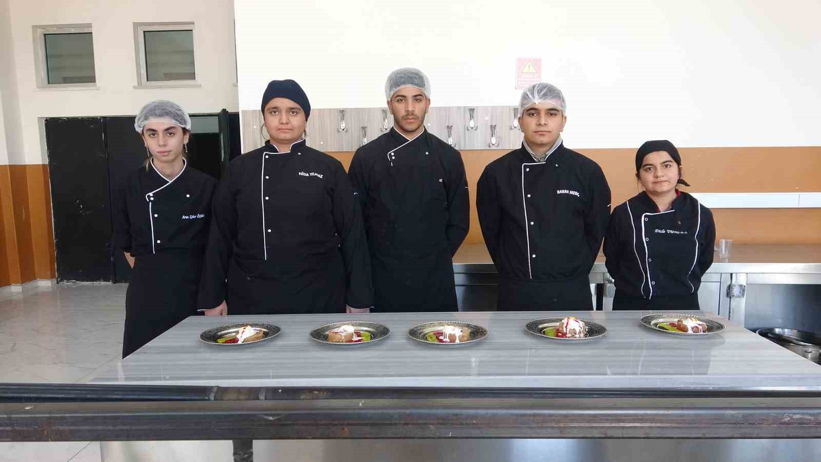 yemekleri bu kez ogrenciler yapti anneler juri oldu 11 UCs9gH5N
