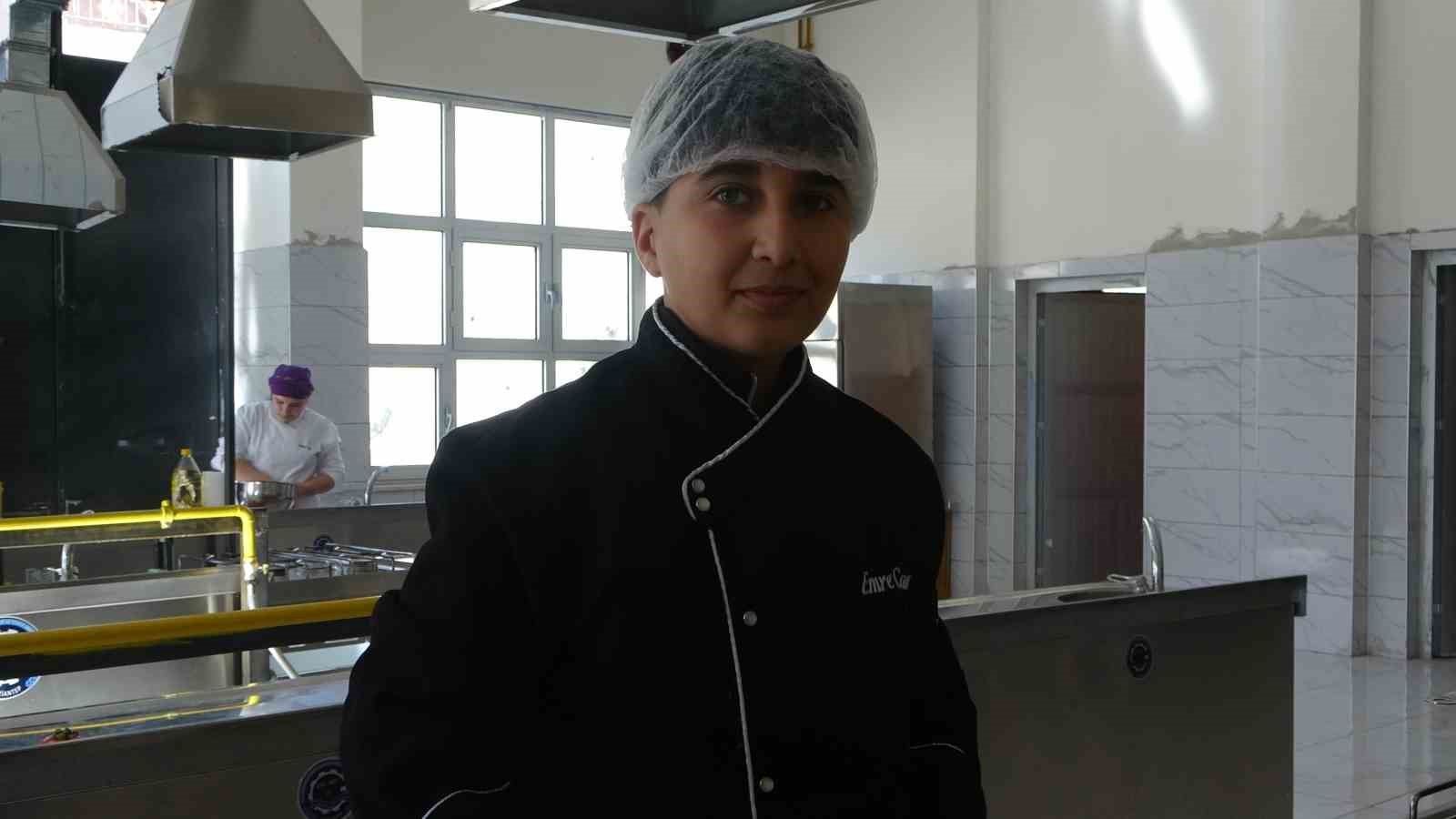 yemekleri bu kez ogrenciler yapti anneler juri oldu 3 GZJOFgLy