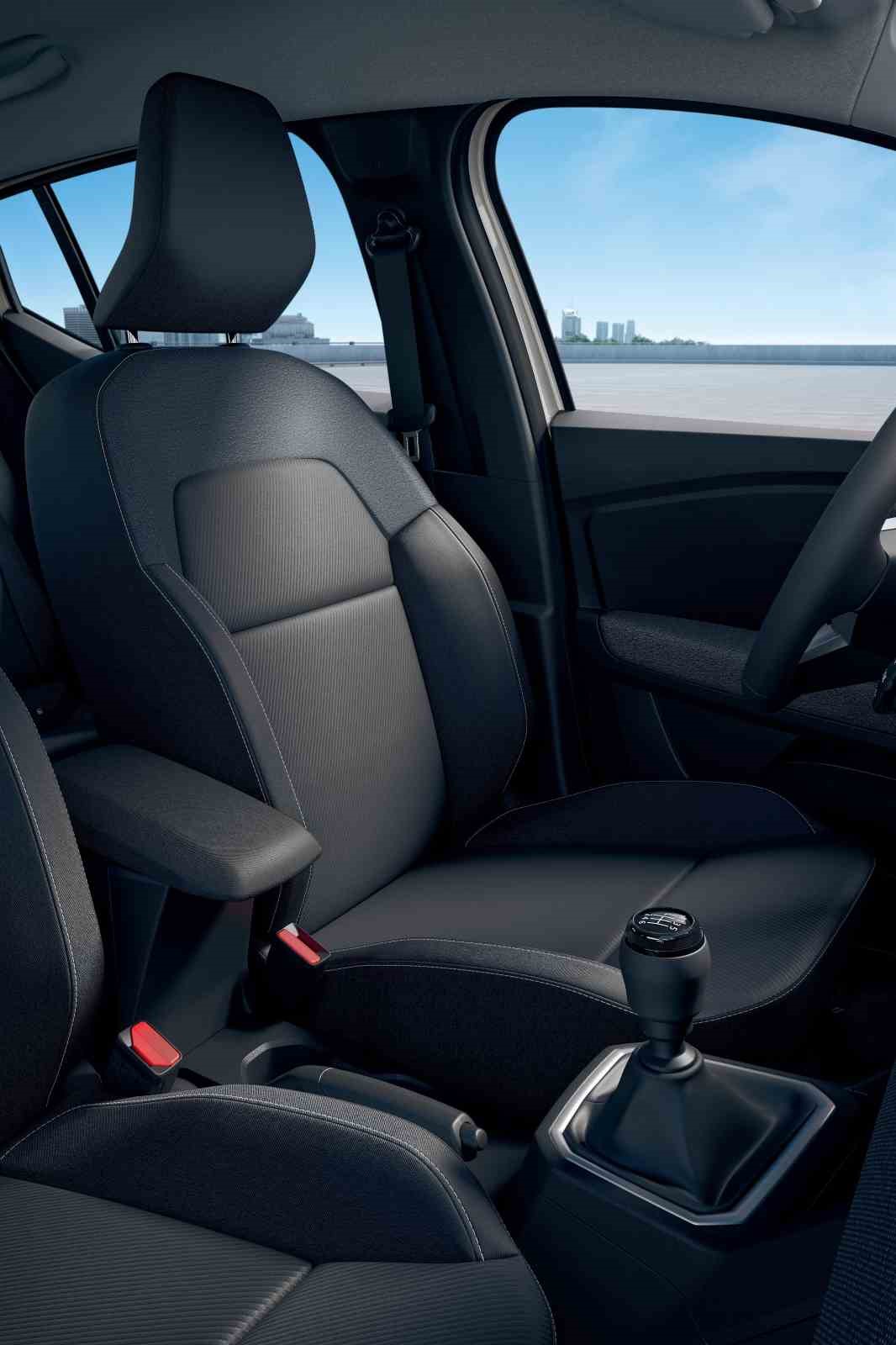 yeni dacia sandero satisa sunuldu 4 qbia54FD