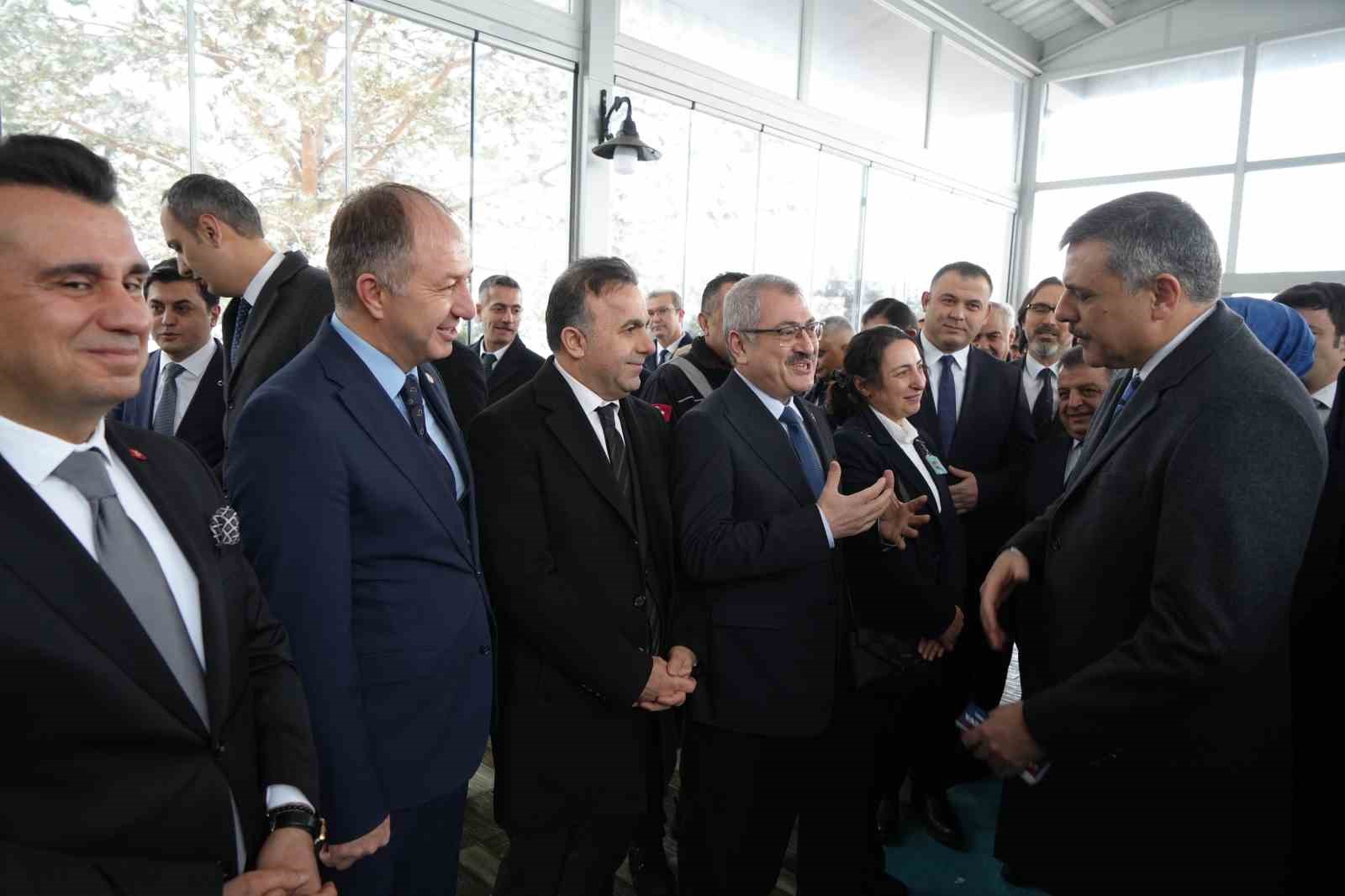 yeni icisleri bakani mustafa ciftci erzuruma veda etti 5