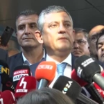 yeni-parti-genel-baskani-ozel-bundan-sonra-yeni-siyaset-anlayisi-halkin-icinde-siyaset-halkla-4SM74ISV.jpg