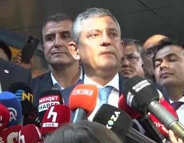 yeni-parti-genel-baskani-ozel-bundan-sonra-yeni-siyaset-anlayisi-halkin-icinde-siyaset-halkla-4SM74ISV.jpg