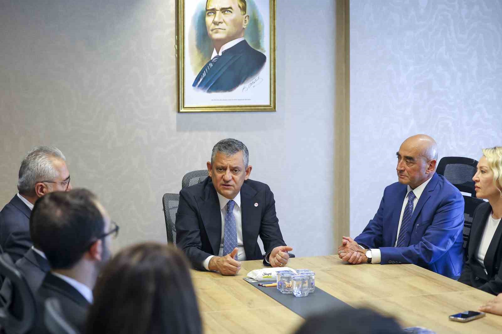 yeni parti yuksek disiplin kurulu ilk toplantisini gerceklestirdi 0 Gp1PGMqq