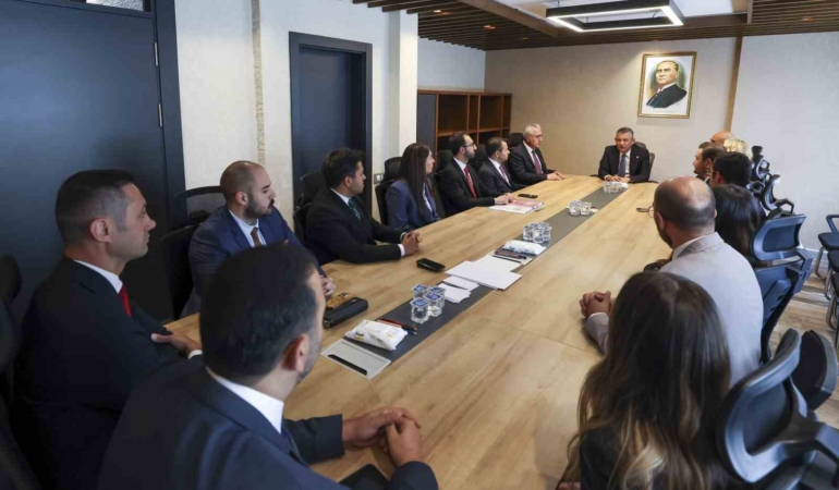 yeni-parti-yuksek-disiplin-kurulu-ilk-toplantisini-gerceklestirdi-zxTWh2Lw.jpg