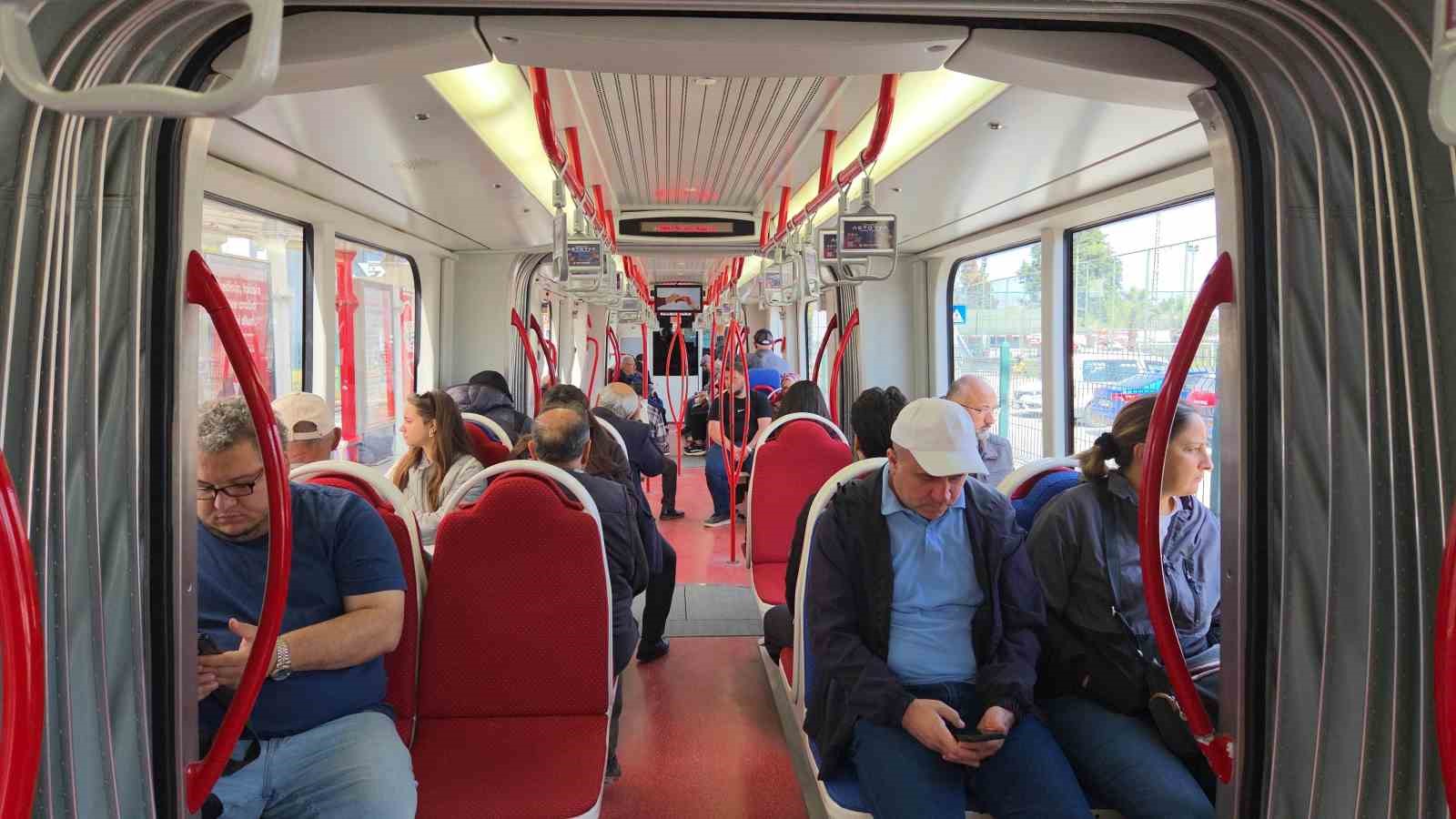 Yeni tramvayların ilki 2 Mayıs’ta yola çıkıyor: 19 Mayıs’ta hizmete girecek 7 yeni tramvaylarin ilki 2 mayista yola cikiyor 19 mayista hizmete girecek 3 L39MQ5Kb