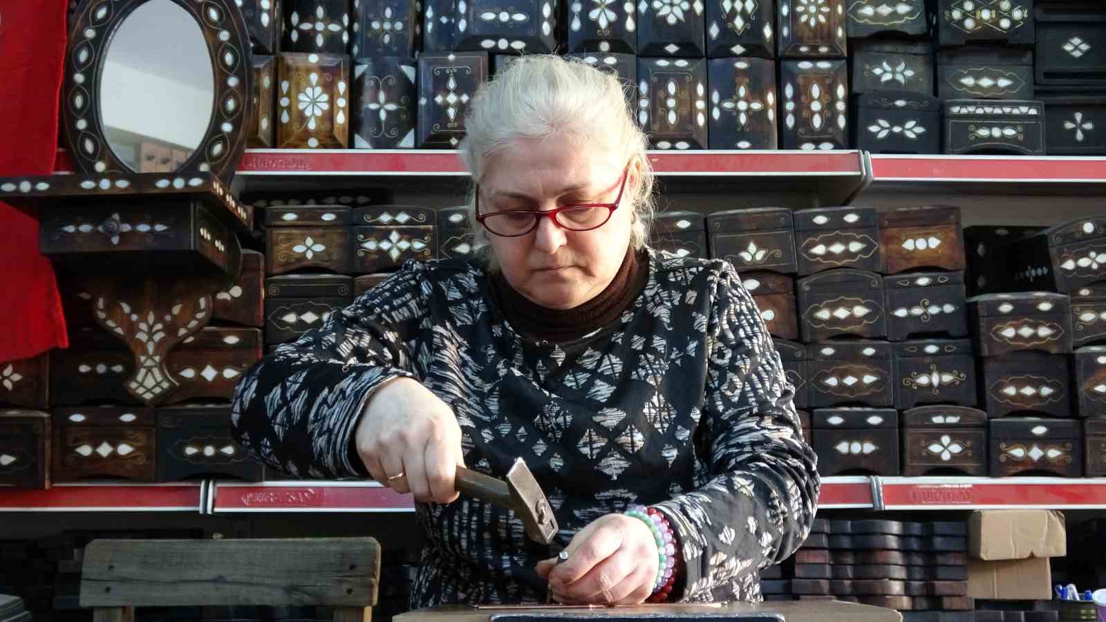 Yeni trend ürün bakır taraklara büyük ilgi 6 yeni trend urun bakir taraklara buyuk ilgi 2 4K2SwZuq