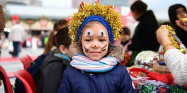 yeni-yil-festivali-osmangazi-meydaninda-yogun-ilgi-goruyor-WCA5bcP6.jpg