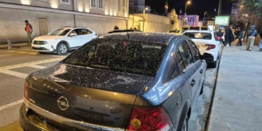 yeni-yilda-ortakoyde-kar-yagisi-basladi-hknBYM3E.jpg