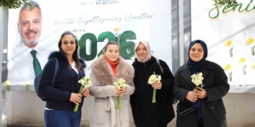 yeni-yilin-ilk-hediyesi-vatandaslara-billboardlar-uzerinde-verildi-iLfZyAHO.jpg