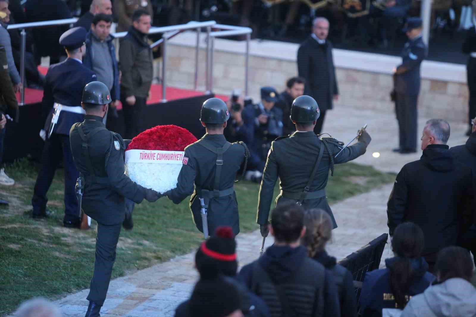 Yeni Zelandalı Yarbay Yardley: "(Çanakkale) Burada olmak beni çok onurlandırıyor" 5 yeni zelandali yarbay yardley canakkale burada olmak beni cok onurlandiriyor 1 wNhtlBnd