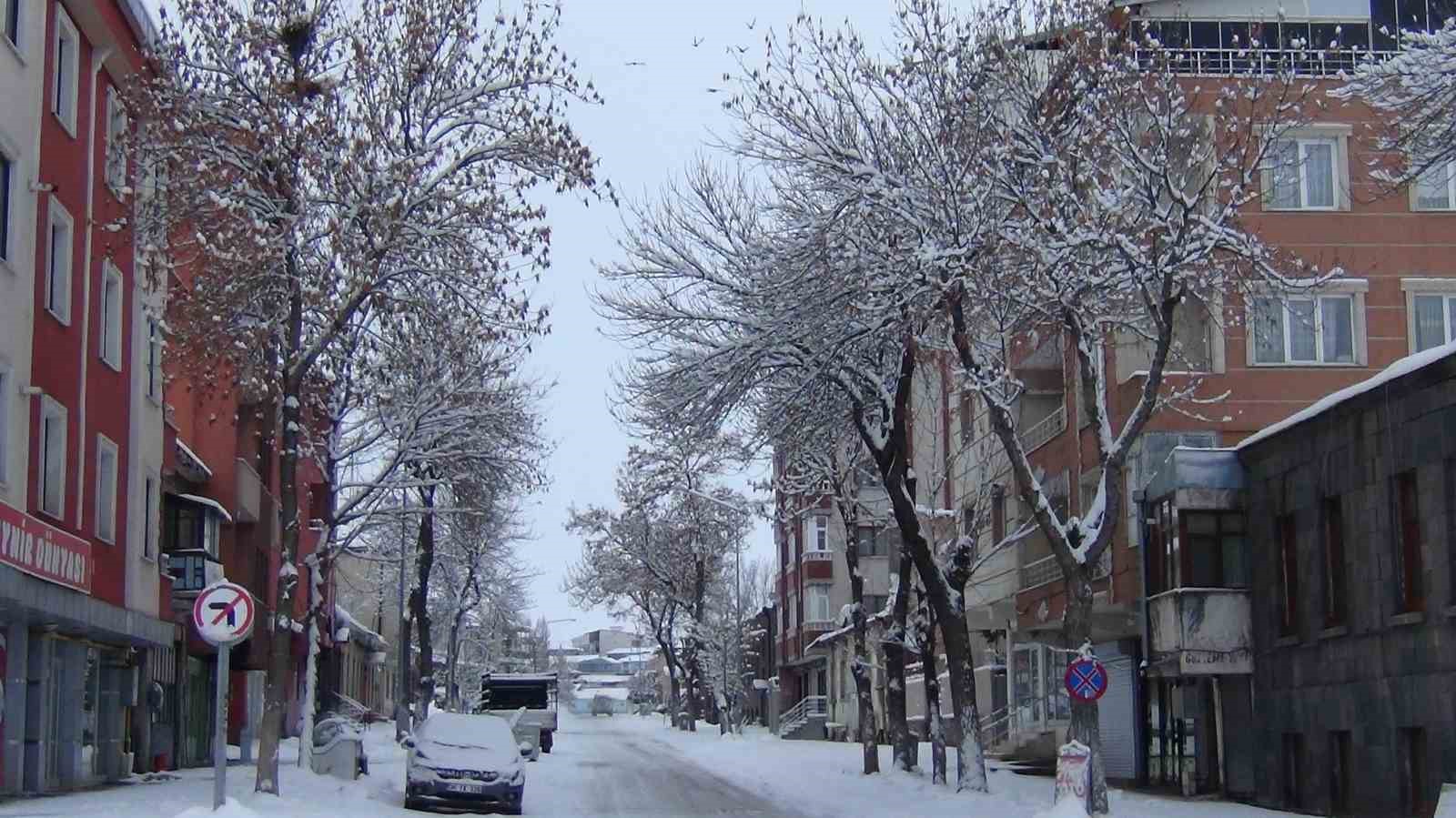 yeniden beyaza burunen kars havadan goruntulendi 10 HXrJLn6y