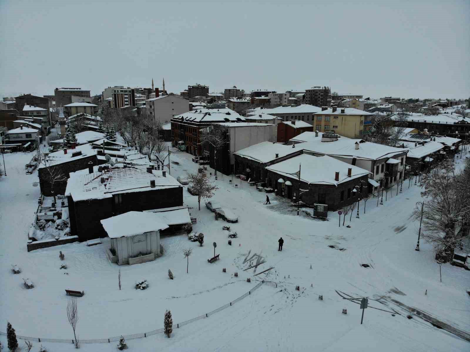 yeniden beyaza burunen kars havadan goruntulendi 5 iN6T5b9z