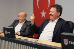 İsmail Kahraman, Çorum’da 15 Temmuz’u anlattı 1 thumbnail