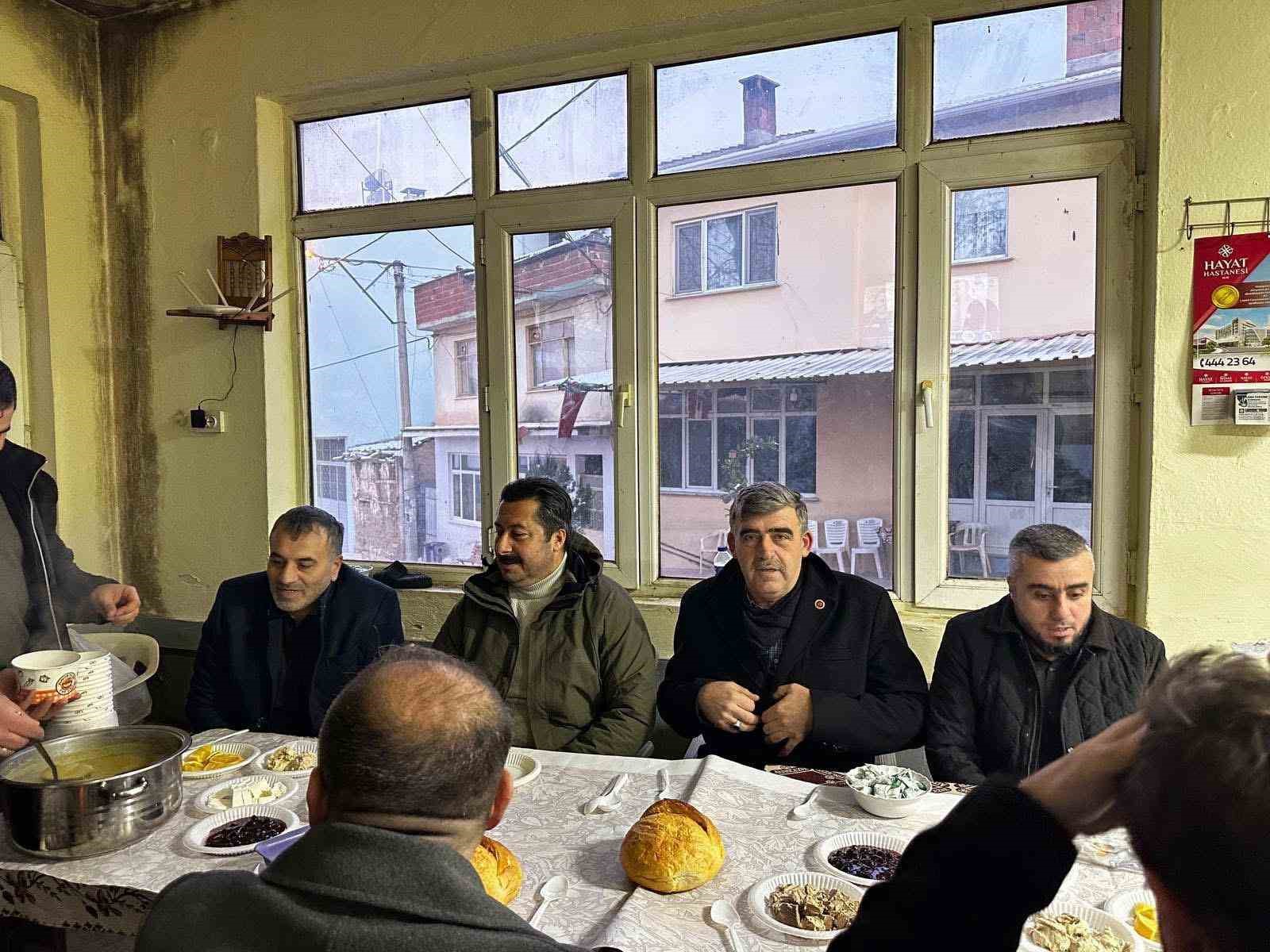 yenisehir belediye baskani gun dogmadan vatandaslarla bulusuyor 1 tVbPdQy2